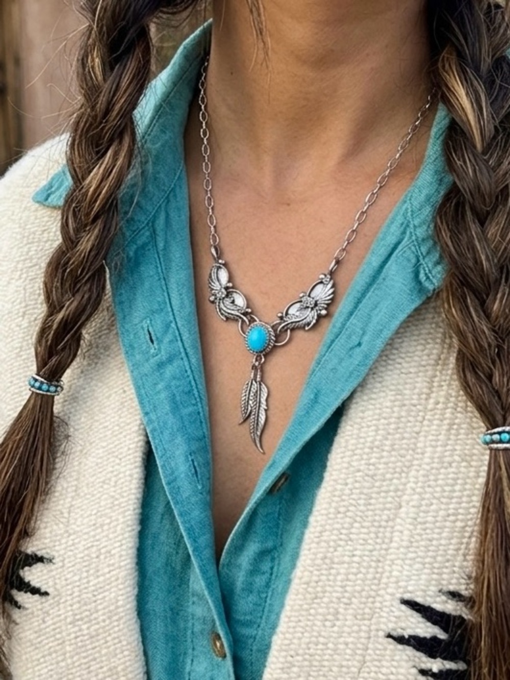 Native American Sterling Silver Kingman Turquoise Floral Bib Necklace